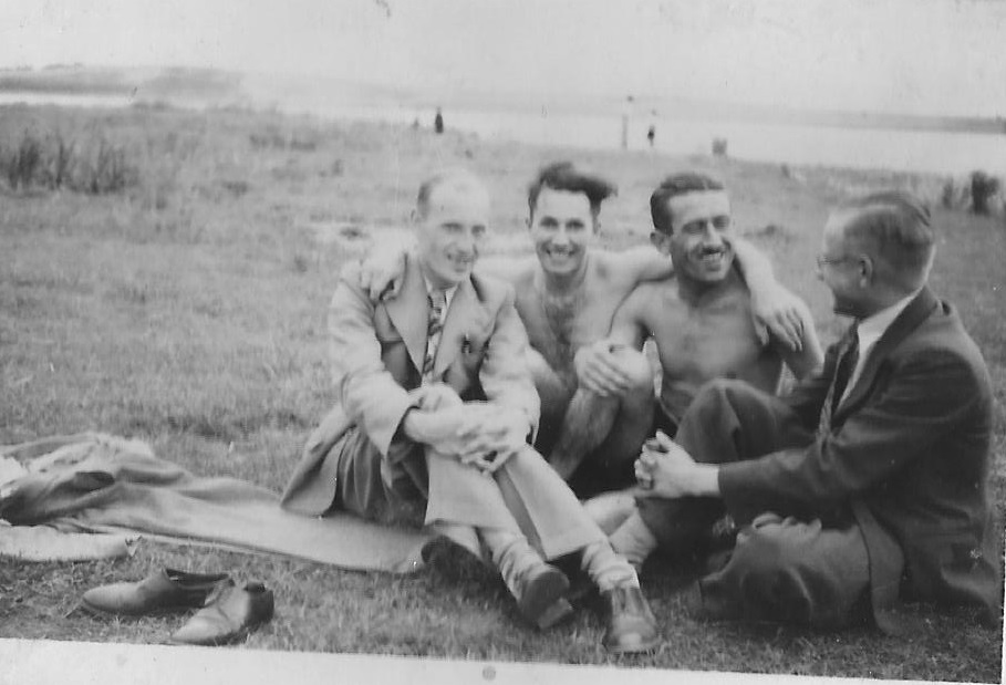 149. Jan Dykowski z prawej